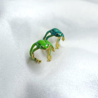 Lucky Leap Frog Ring